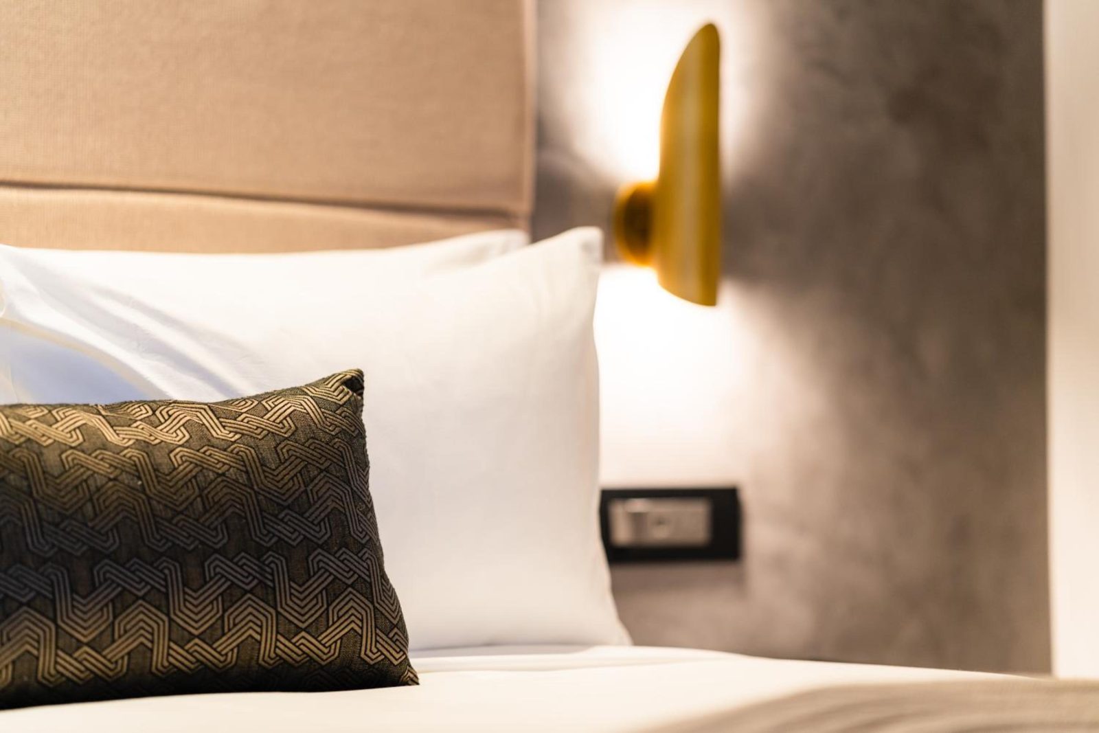 SKYE Suites Sydney — photo 5